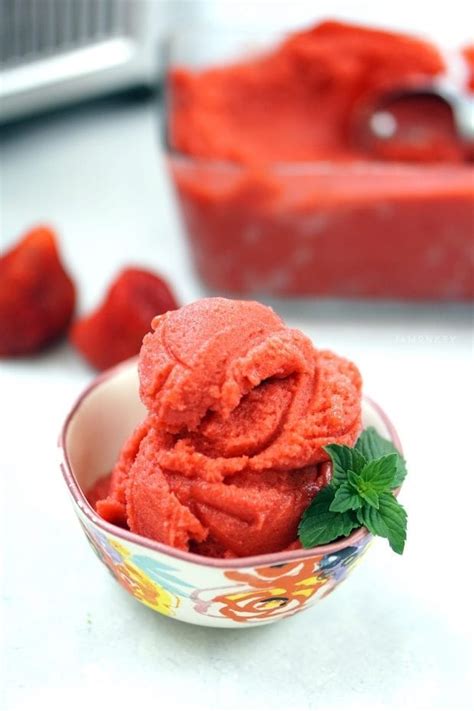 strawberry sorbet review